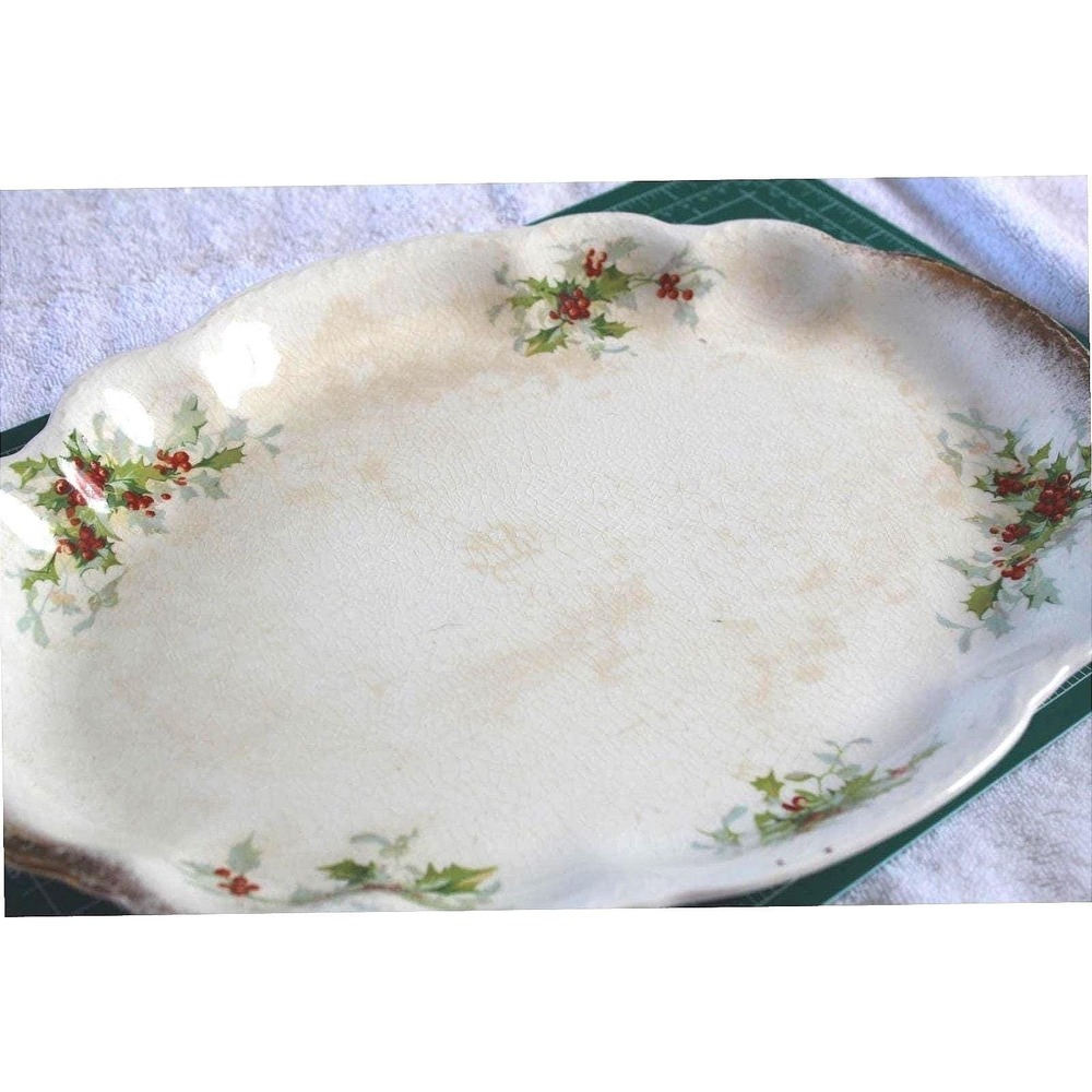 Homer Laughlin Hudson Holly Scalloped Oval Serving Platter 15.5 Inch